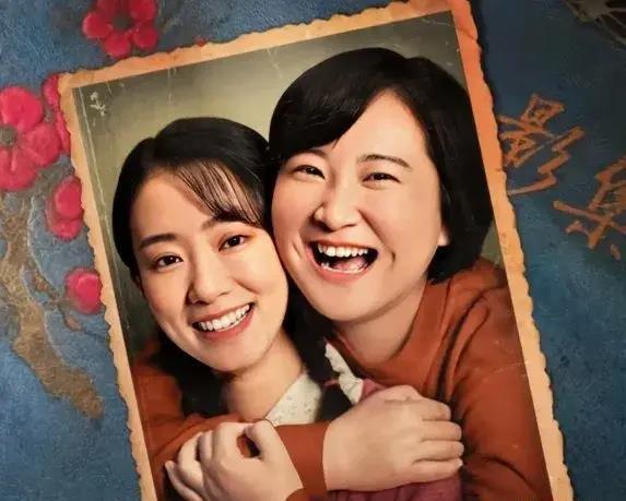 为了吃瓜的他进了娱乐圈,意外踏入娱乐圈开启新人生 第3张 为了吃瓜的他进了娱乐圈,意外踏入娱乐圈开启新人生 第3张