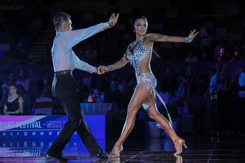 拉丁舞在线观看,在线观看带你领略舞动风情 第1张 拉丁舞在线观看,在线观看带你领略舞动风情 第1张